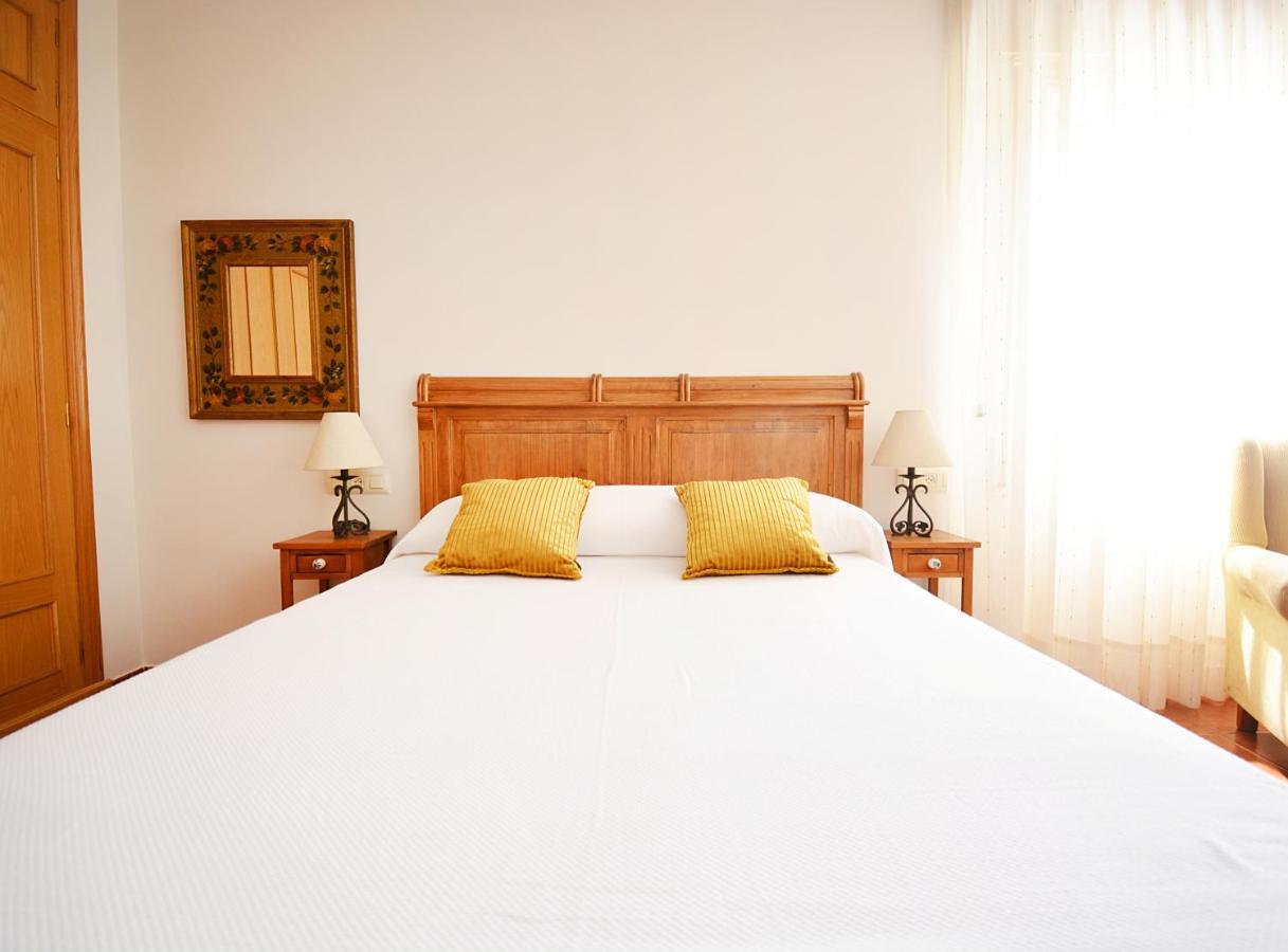 Galihost - Apartamento Con Piscina En El Centro De Sanxenxo Bagian luar foto