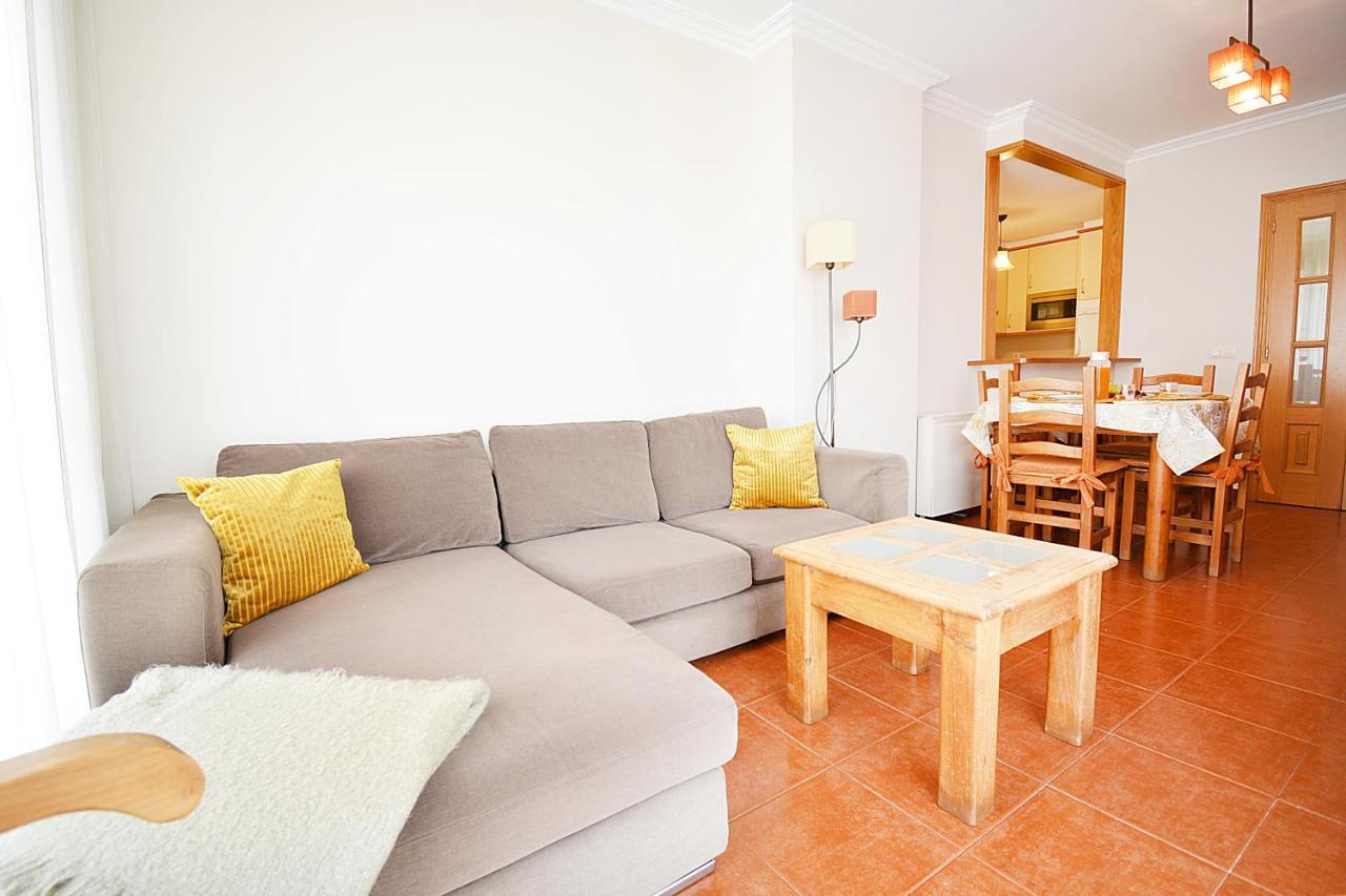 Galihost - Apartamento Con Piscina En El Centro De Sanxenxo Bagian luar foto